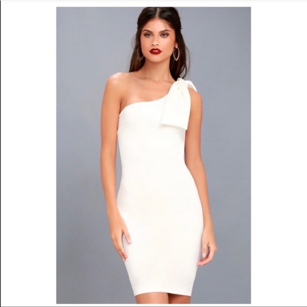 Lulu’s One Shoulder White Dress